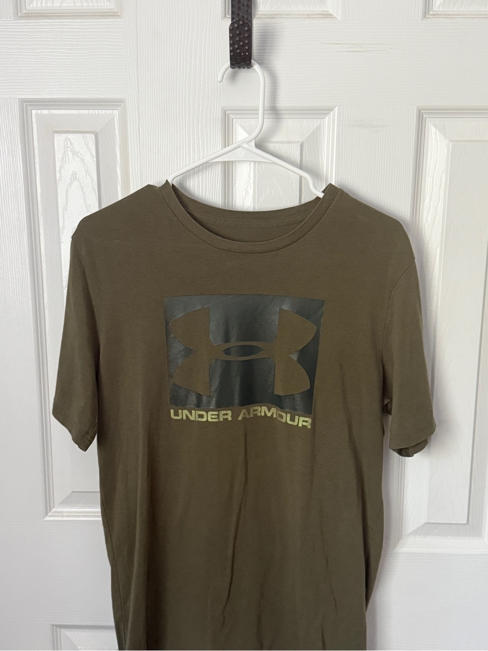 Under Armour Olive Green Performance HeatGear Tee